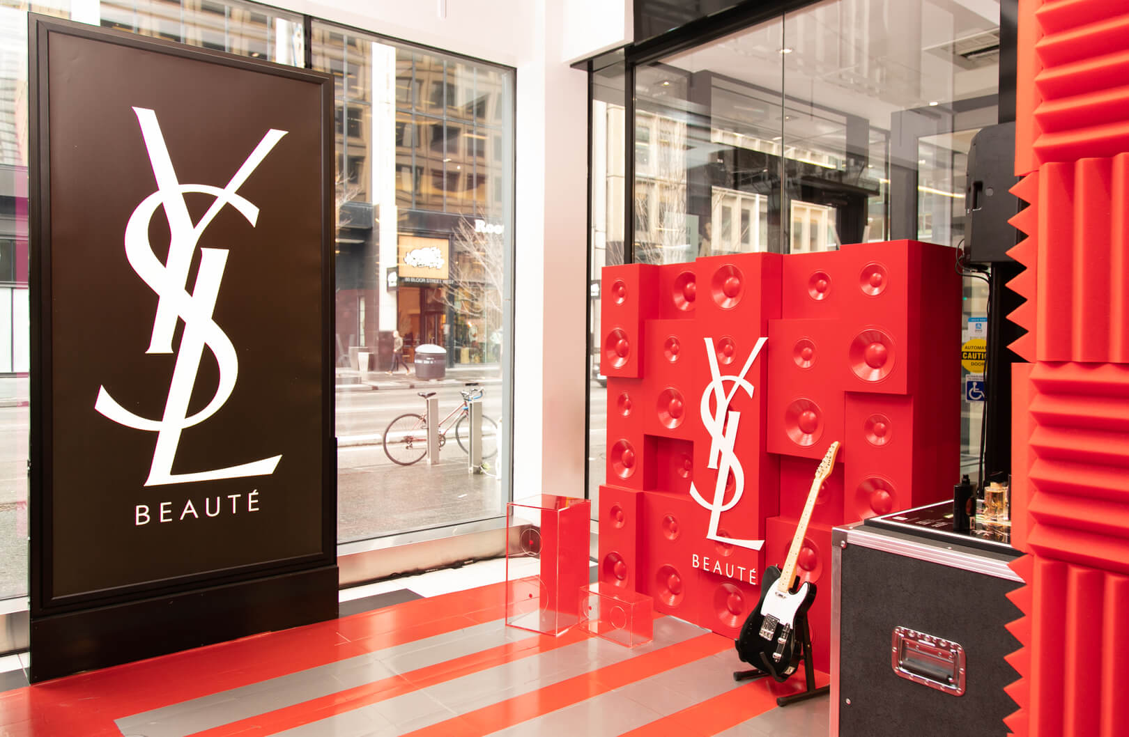 YSL beauty red retail activation
